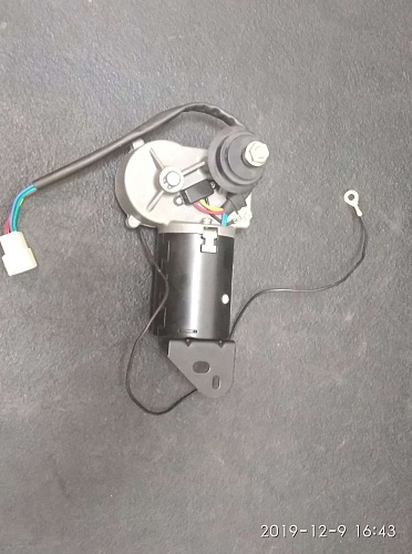 Мотор стеклоочистителя ZD2430 Мотор стеклоочистителя ZD2430