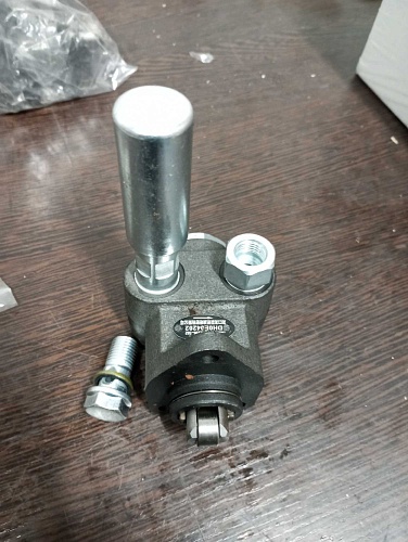 Насос подкачки топлива SAD/K2206/612600080799/612600082504 (без штуцера) Насос подкачки топлива SAD/K2206/612600080799/612600082504 (без штуцера)
