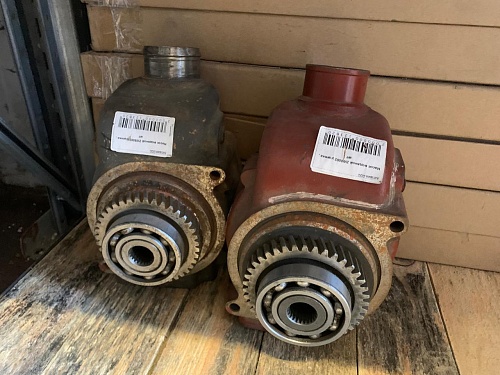 Насос водяной 2W8002 уценка Насос водяной 2W8002 уценка